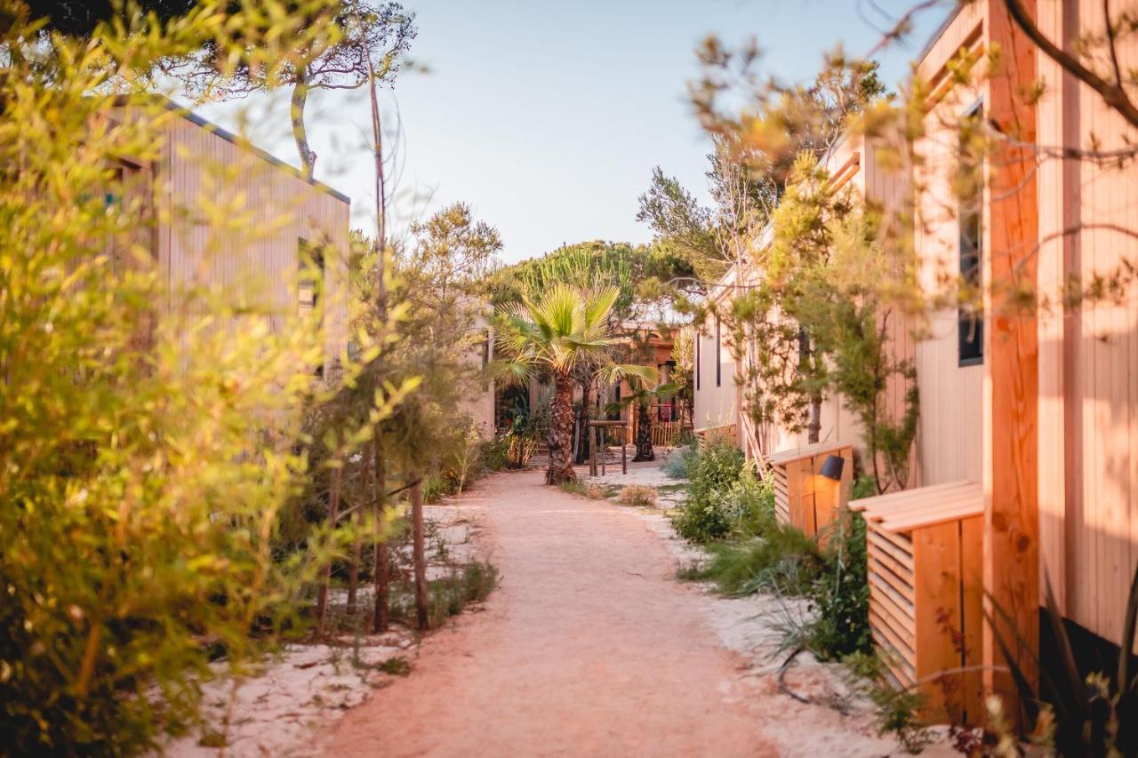 Hotel Salines Hyères Exterior foto